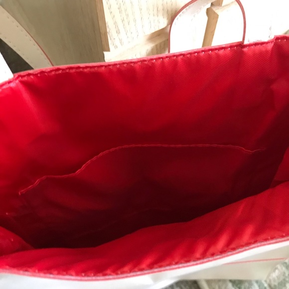 Ivanka Trump Tote - Picture 5 of 6